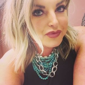 Meet your Posher, Ceci